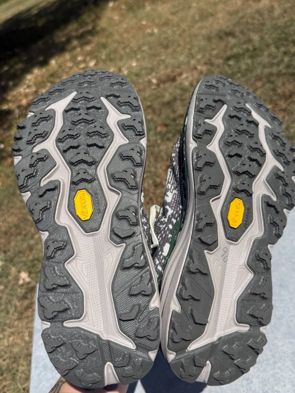 Hoka Speedgoat 6 Mid GTX Mens 8D Gore-Tex Trail Shoes Gorpcore Outdoor Hike 4234